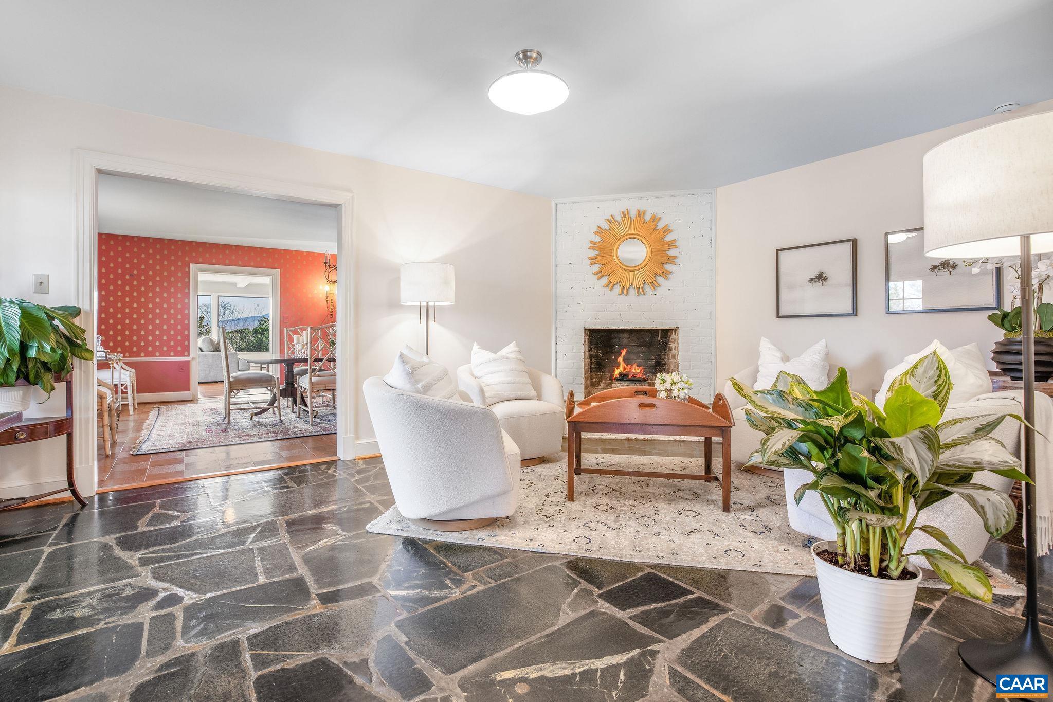 NORTHFIELDS - Residential