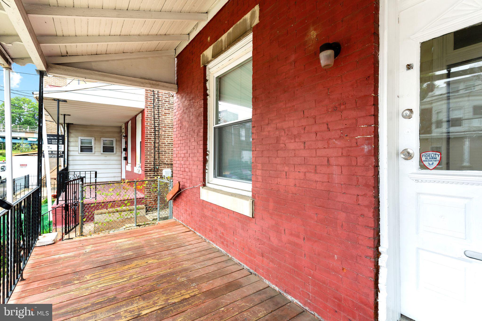 1619 WAKELING STREET
