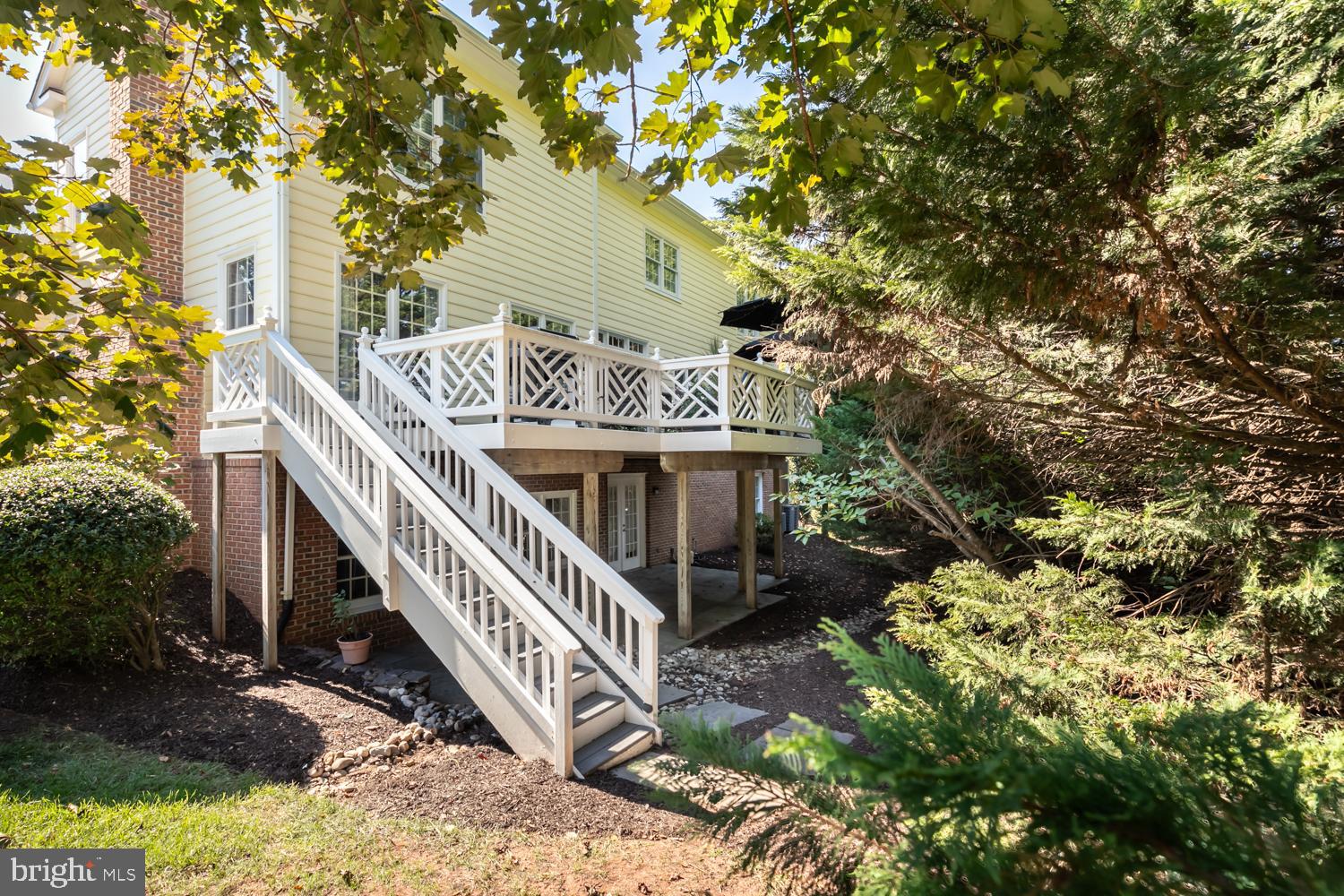 CASCADES ESTATES - Residential