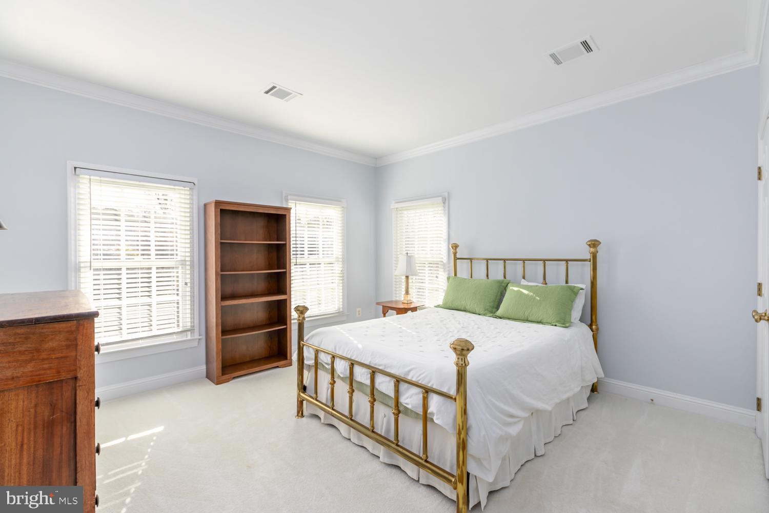 CASCADES ESTATES - Residential