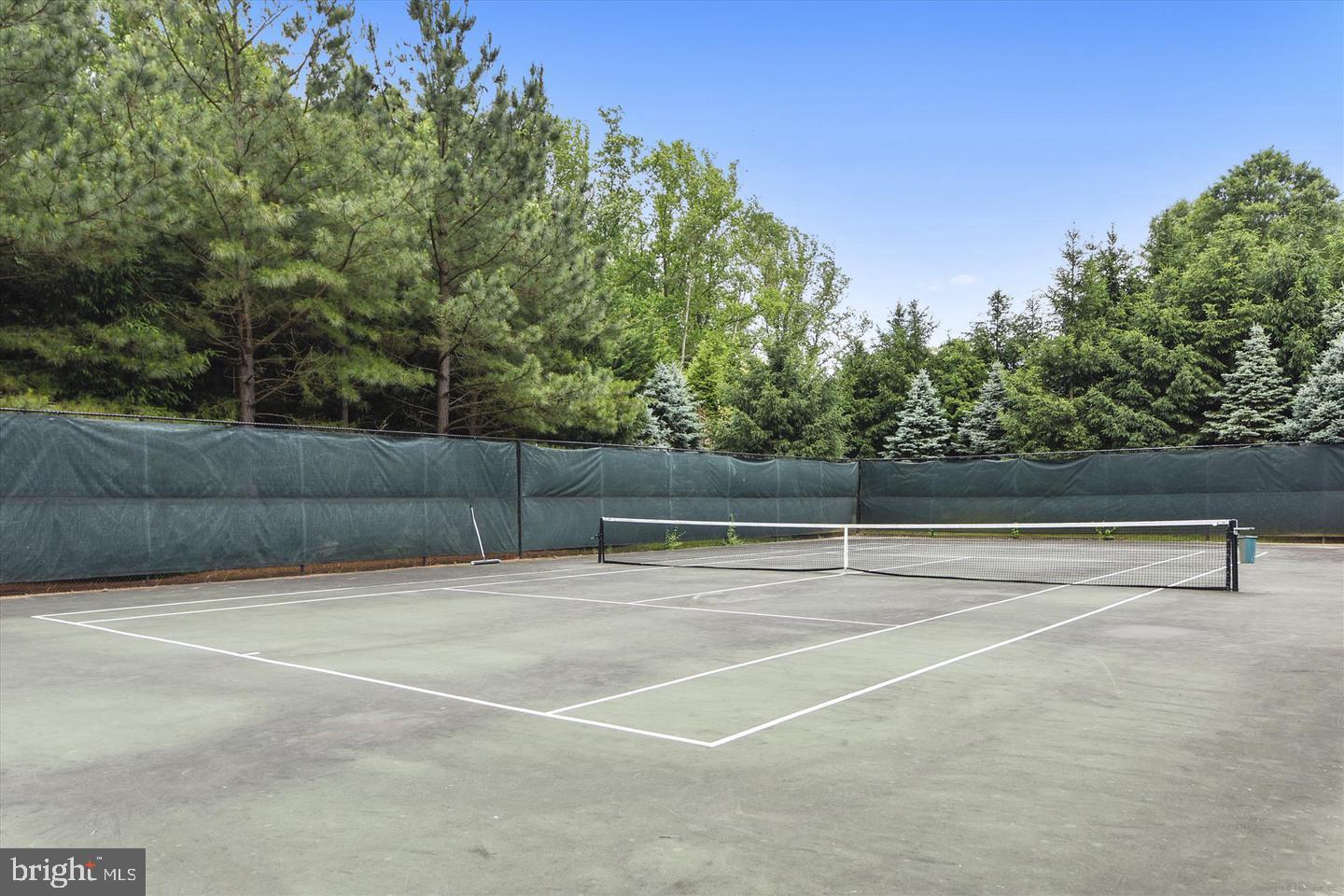 CASCADES ESTATES - Residential