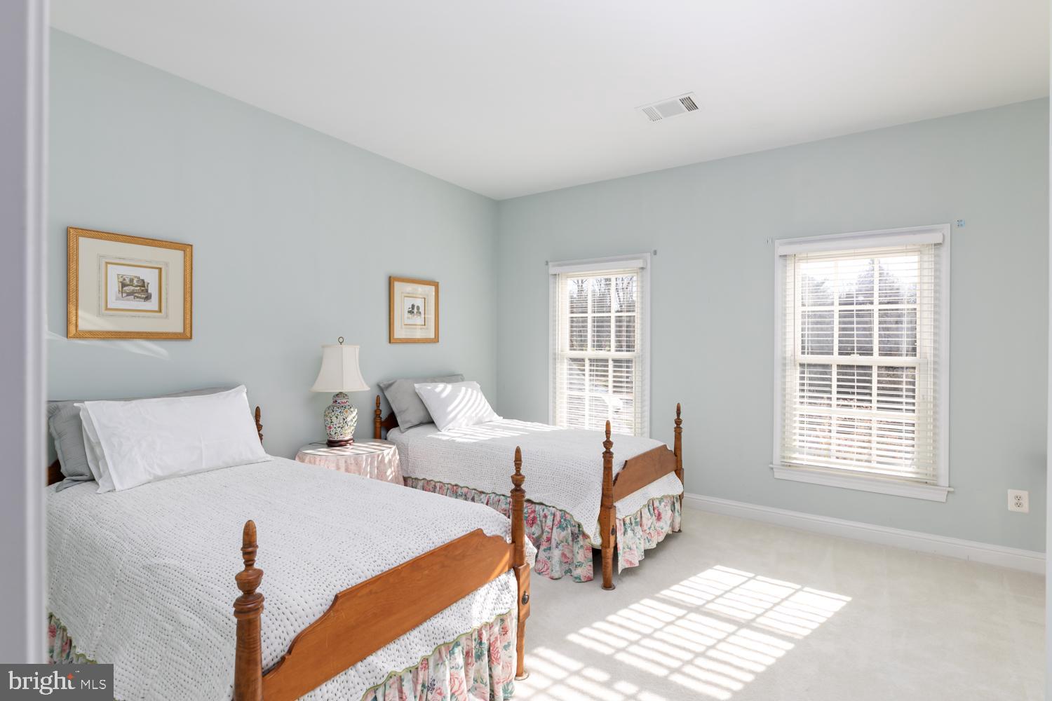 CASCADES ESTATES - Residential