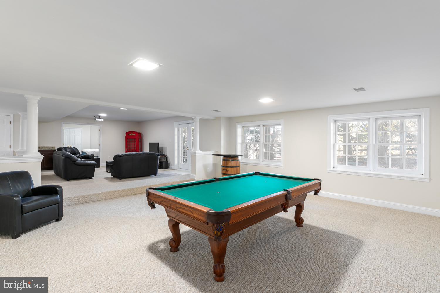 CASCADES ESTATES - Residential