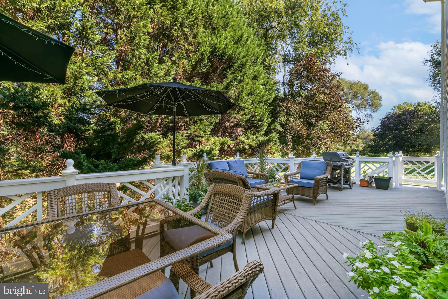 CASCADES ESTATES - Residential