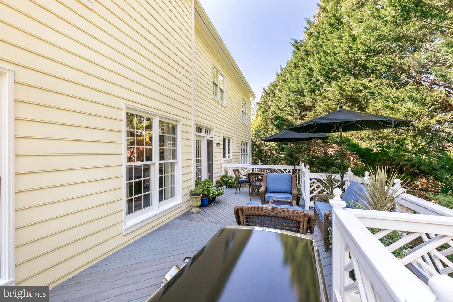 CASCADES ESTATES - Residential