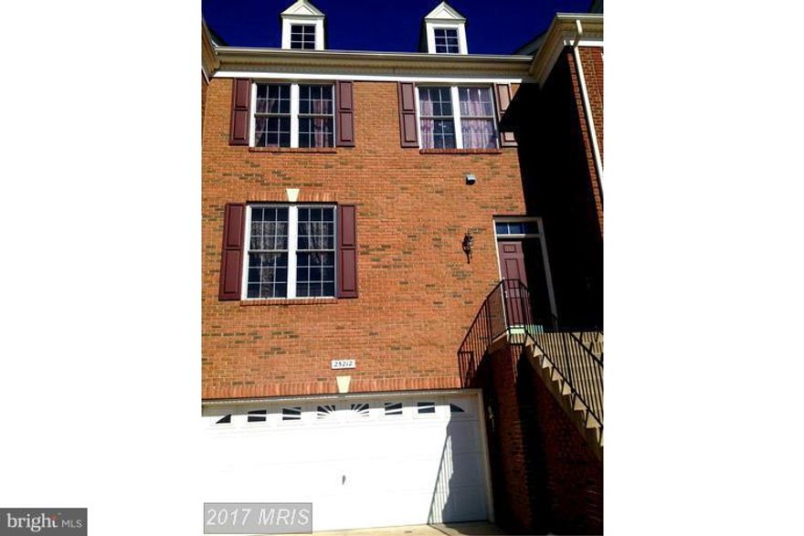 IMMEDIATE OCCUPANCY  Beautiful super large, Brick Front, 3 bedrooms, 2.5 baths, townhouse w/2 car Garage,  family room w/Gas Fireplace, Walk out Basement, , Luxury Master room w/Sep Shower & Soaking Tub, Large Walk-in Closet, Upstairs Laundry, No pets.