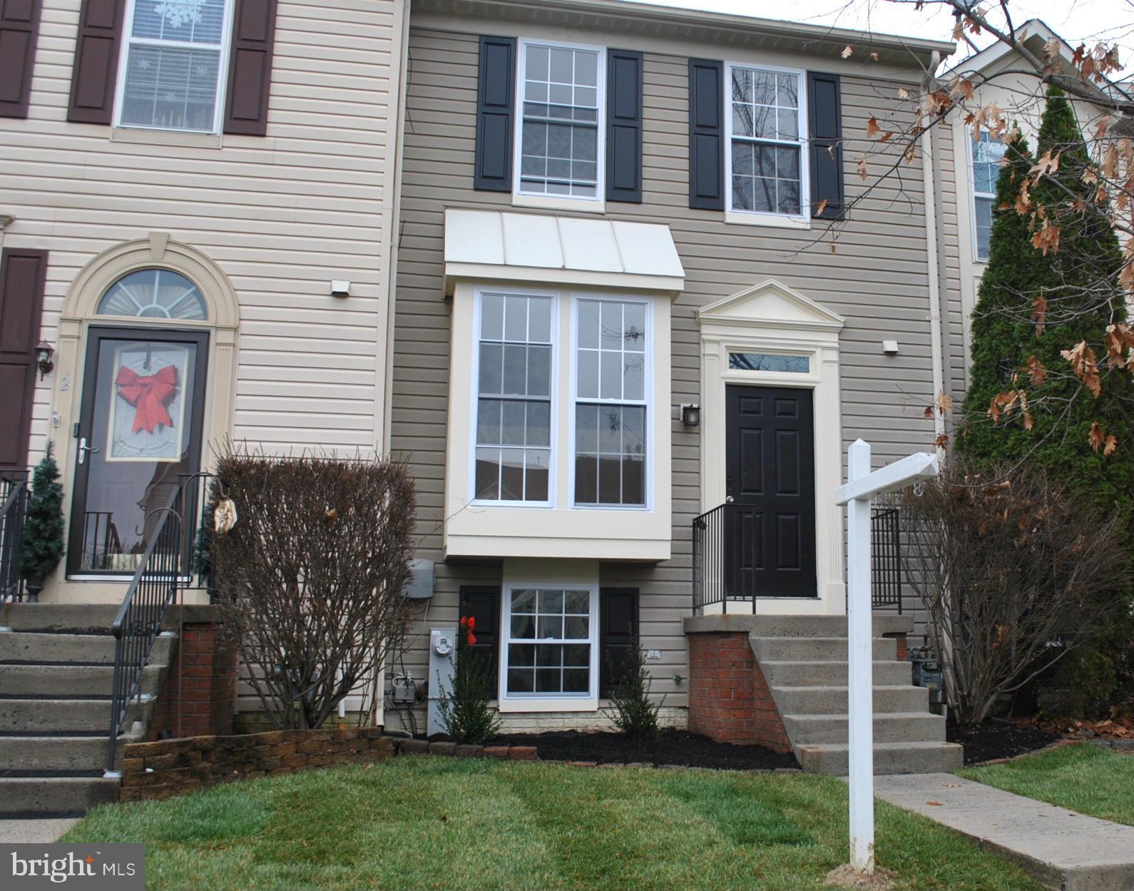 VILLAGE OF PAWNEE - Residential