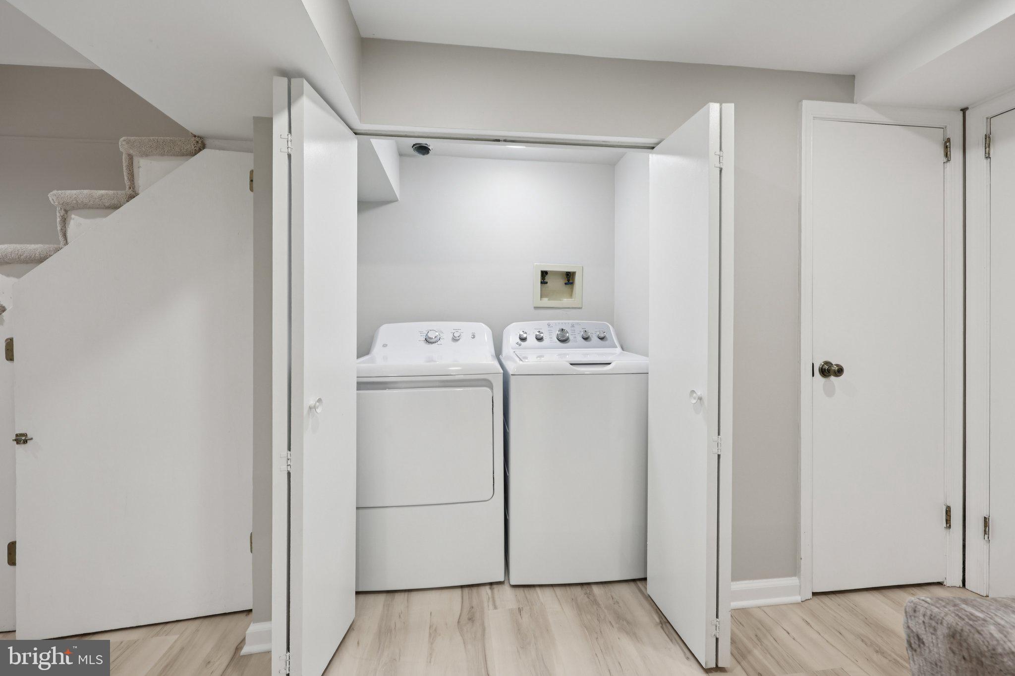 WOODACRES - Residential