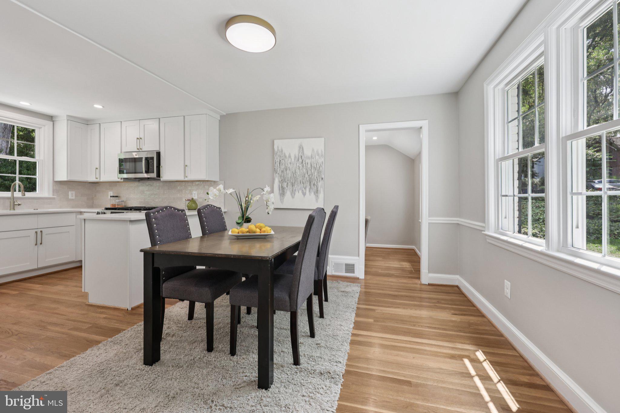 WOODACRES - Residential