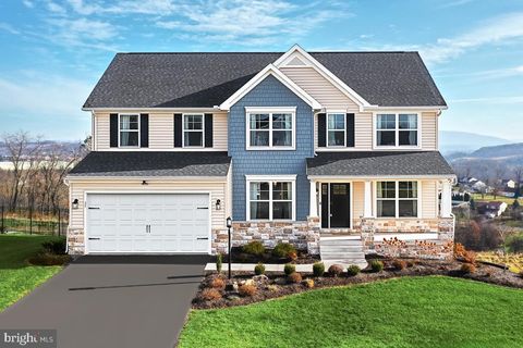 1990 SETTLERS RIDGE LOT 5 SLATINGTON PA 18080