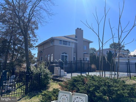 20 GRANADA ROAD PASADENA MD 21122