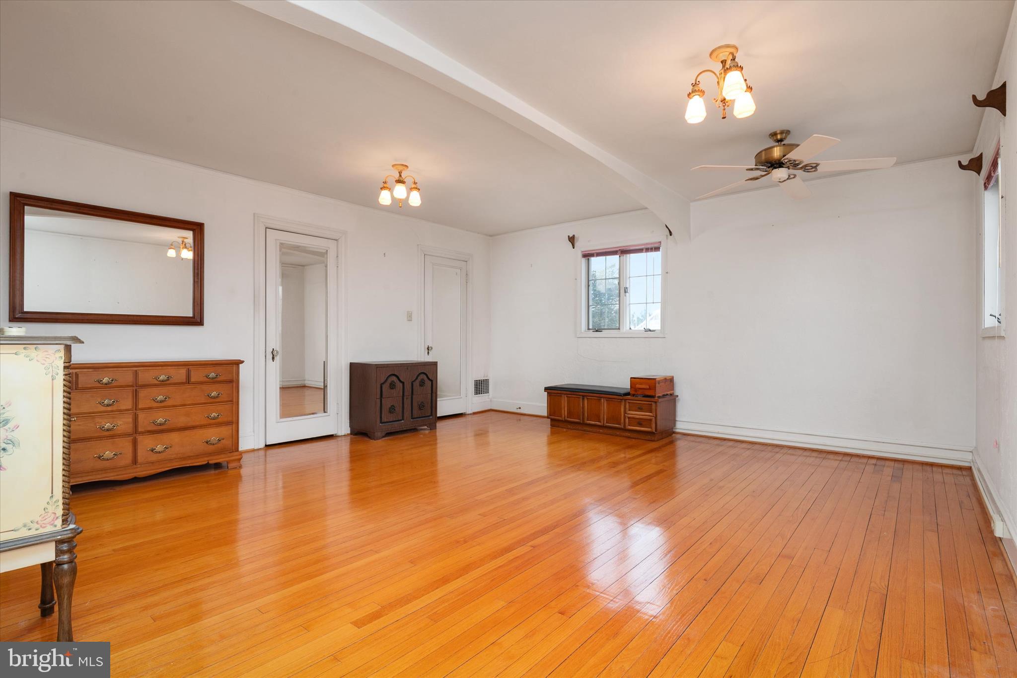 SUNSET BEACH - Residential