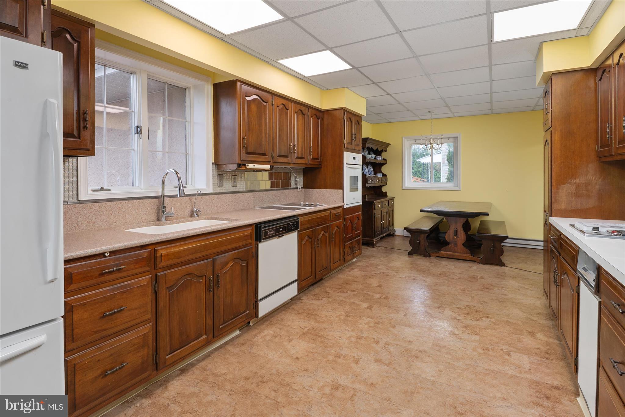 SUNSET BEACH - Residential