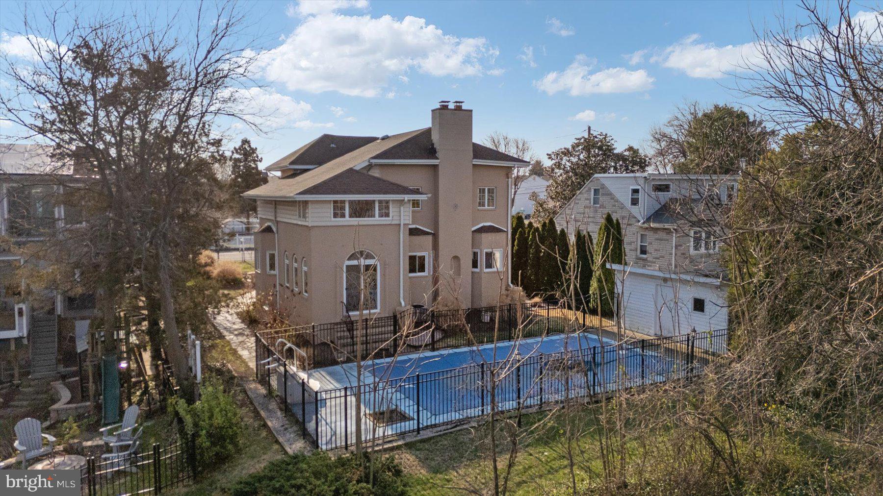 SUNSET BEACH - Residential