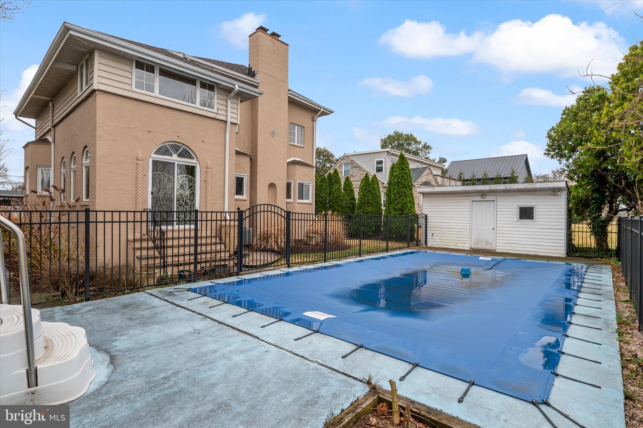 SUNSET BEACH - Residential