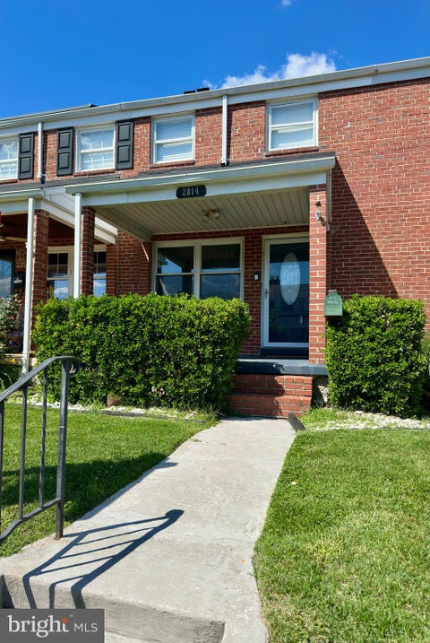 Townhouse For Sale - 2814 Moorgate Road<br/> DUNDALK, MD 21222