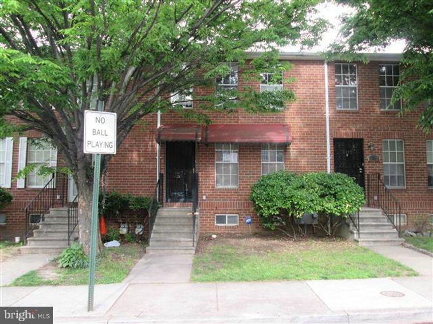 MAKE OFFER!! HUD HOME SOLD AS-IS, BRICK ROW HOME OFFERS COVERED FRONT AND REAR PORCHES . FENCED REAR YARD WITH BRICK PATIO AND SIDE WALK, ALONG WITH A BRICK BBQ PIT.OPEN FLOOR PLAN ON MAIN LEVEL, KITCHEN HAS BEEN UPDATED IN THE PAST. BASEMENT WILL MAKE GREAT FAMILY ROOM AND HAS LOTS OF STORAGE. UPPER LEVEL HAS MASTER BEDROOM WITH BATH AND 2 OTHER BEDROOMS. AGENTS PLEASE VIEW DOC'S FOR INFORMATION