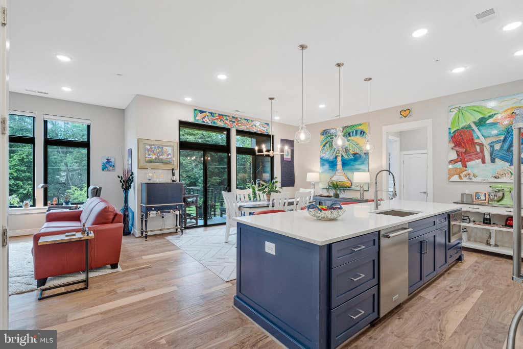 Photo of 3 Stationmaster Street SE #201, LEESBURG, VA 20175 (MLS # VALO2133328)
