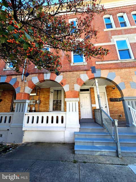 Townhouse For Sale - 837 E State Street<br/> TRENTON, NJ 08609