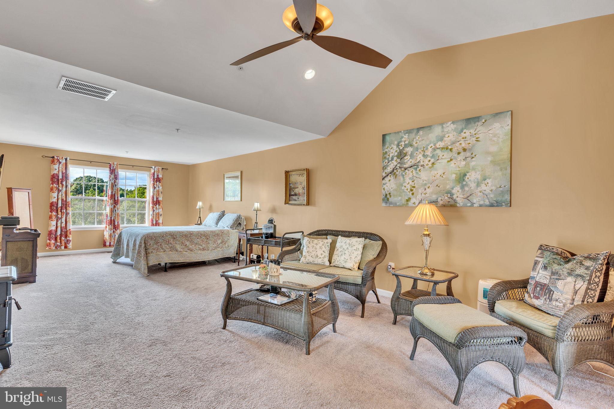 SAN FRANCISCO BY THE BAY - Residential