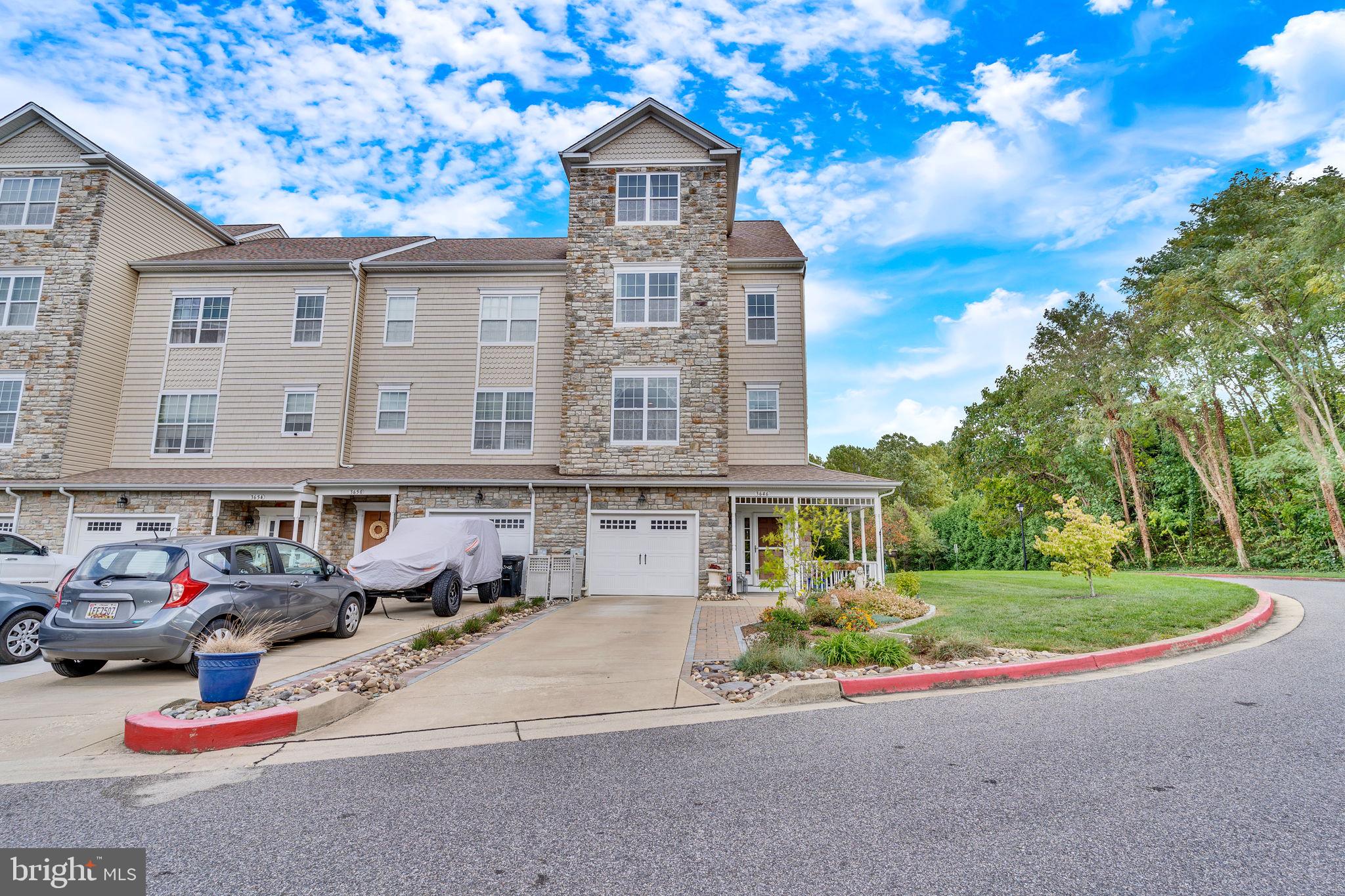 SAN FRANCISCO BY THE BAY - Residential