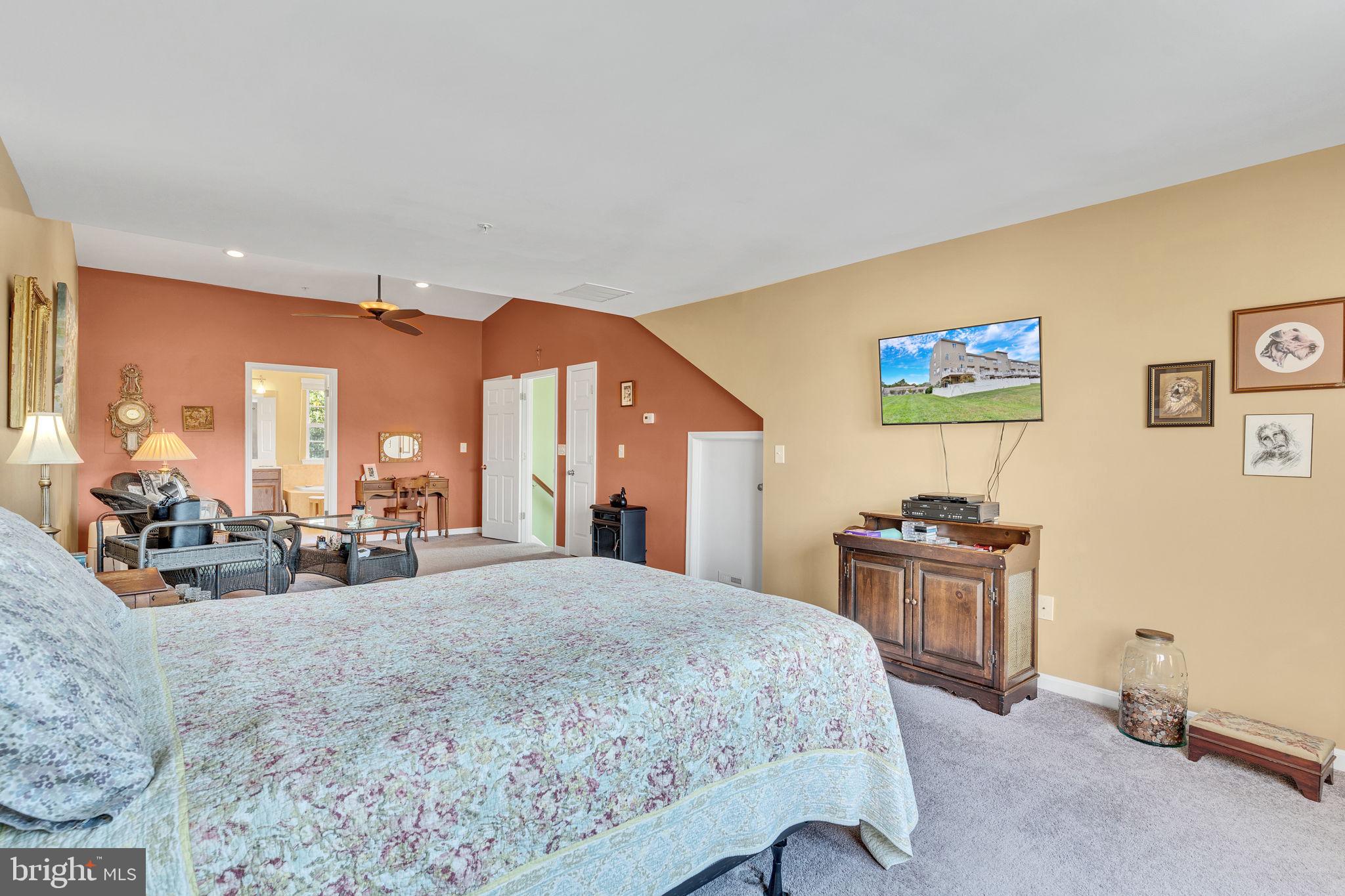 SAN FRANCISCO BY THE BAY - Residential