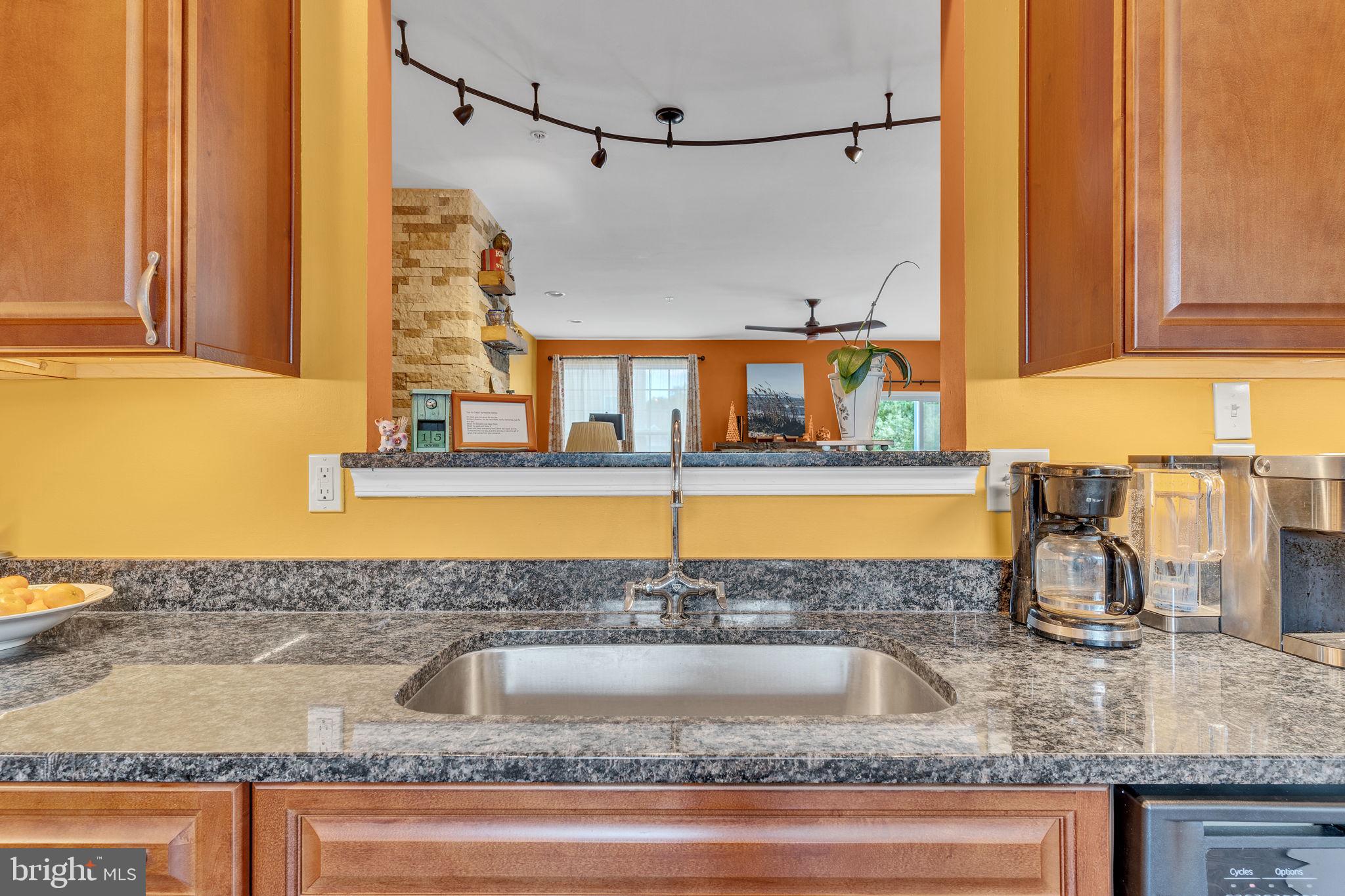 SAN FRANCISCO BY THE BAY - Residential