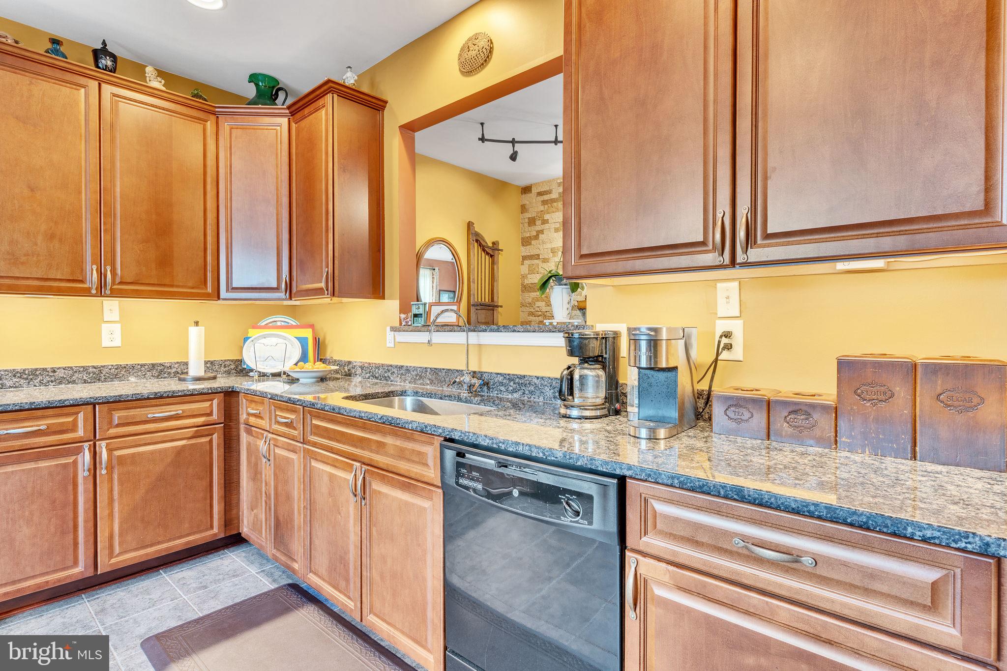 SAN FRANCISCO BY THE BAY - Residential