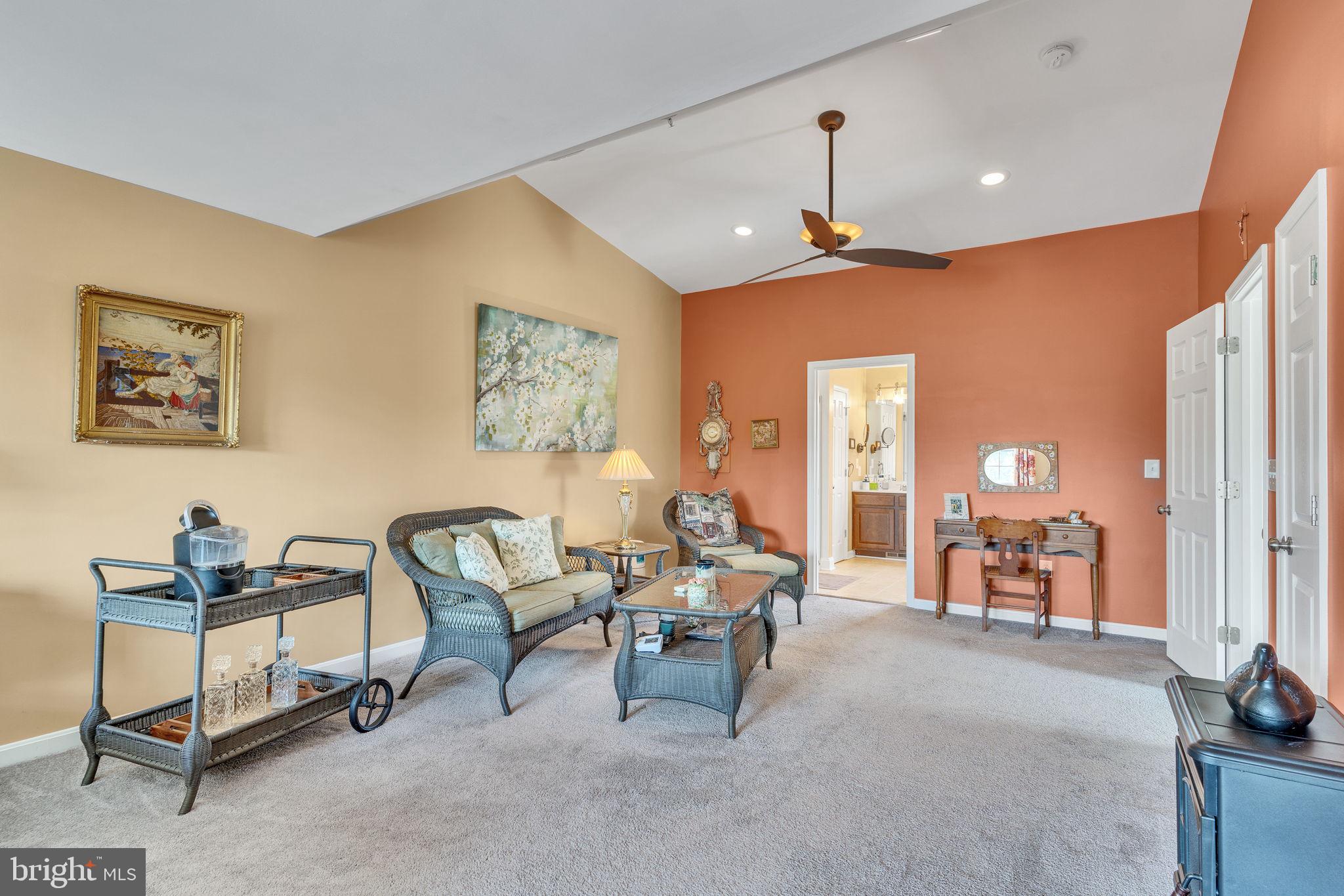 SAN FRANCISCO BY THE BAY - Residential