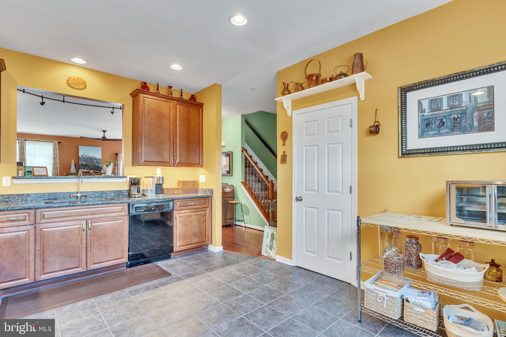 SAN FRANCISCO BY THE BAY - Residential