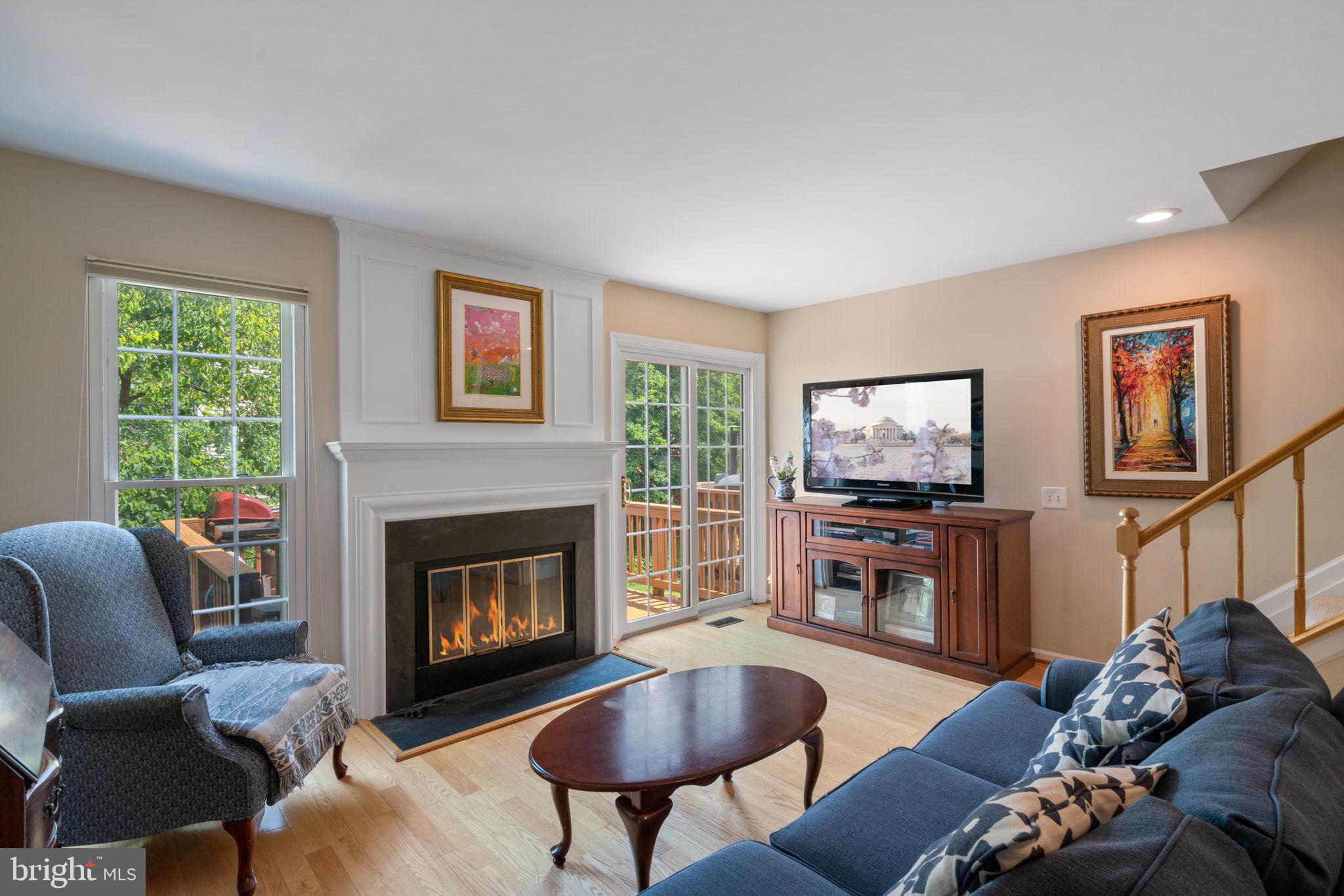 PINECREST - Residential