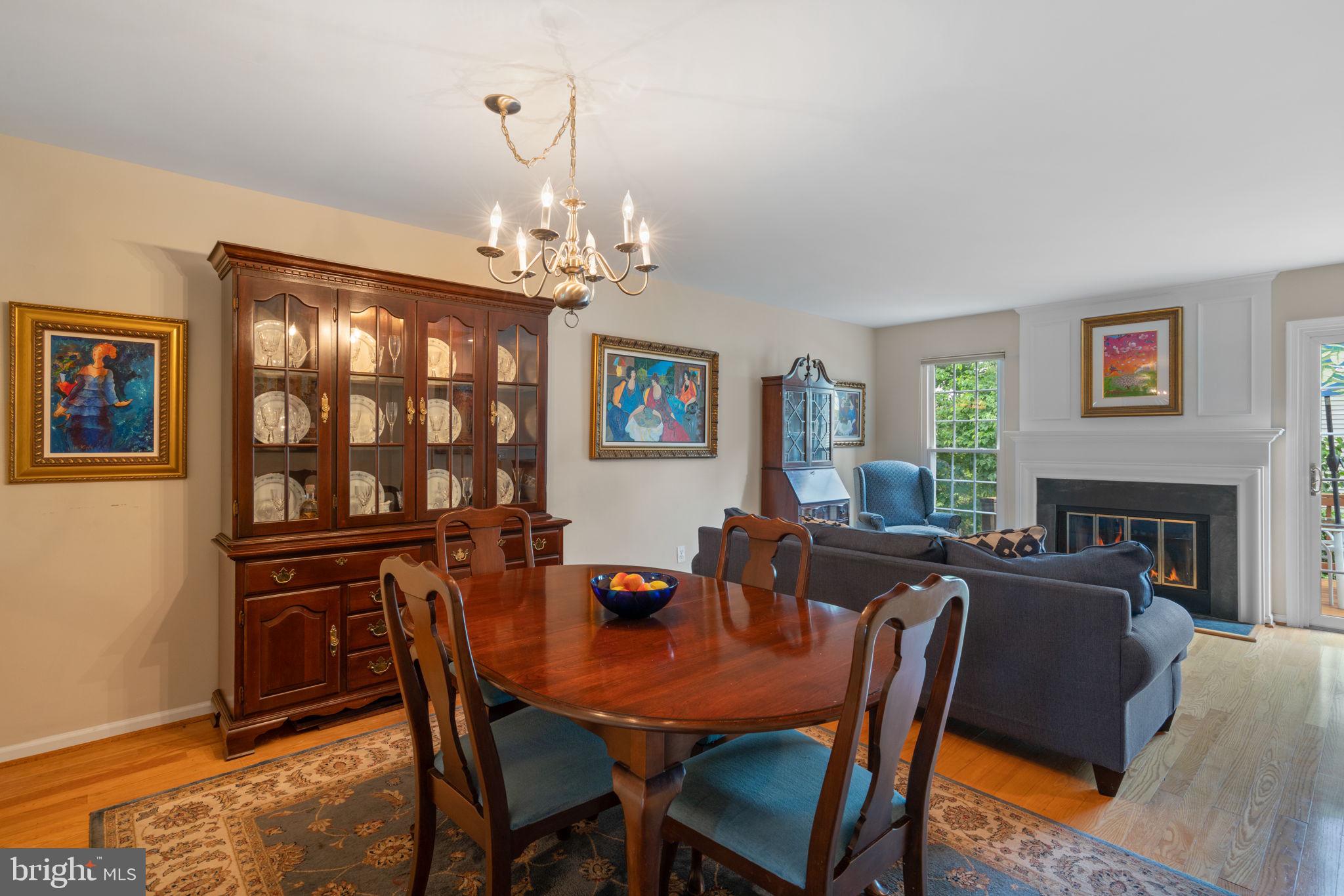 PINECREST - Residential