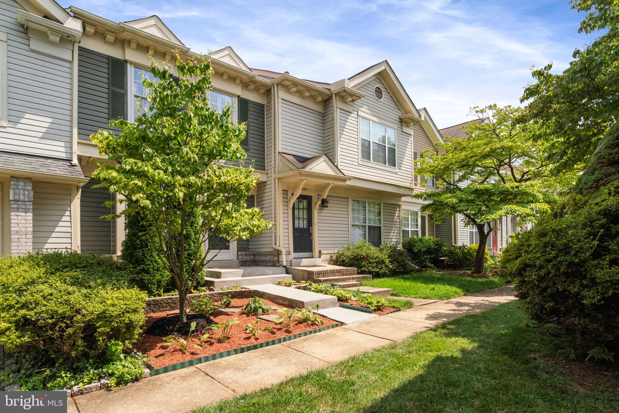 PINECREST - Residential