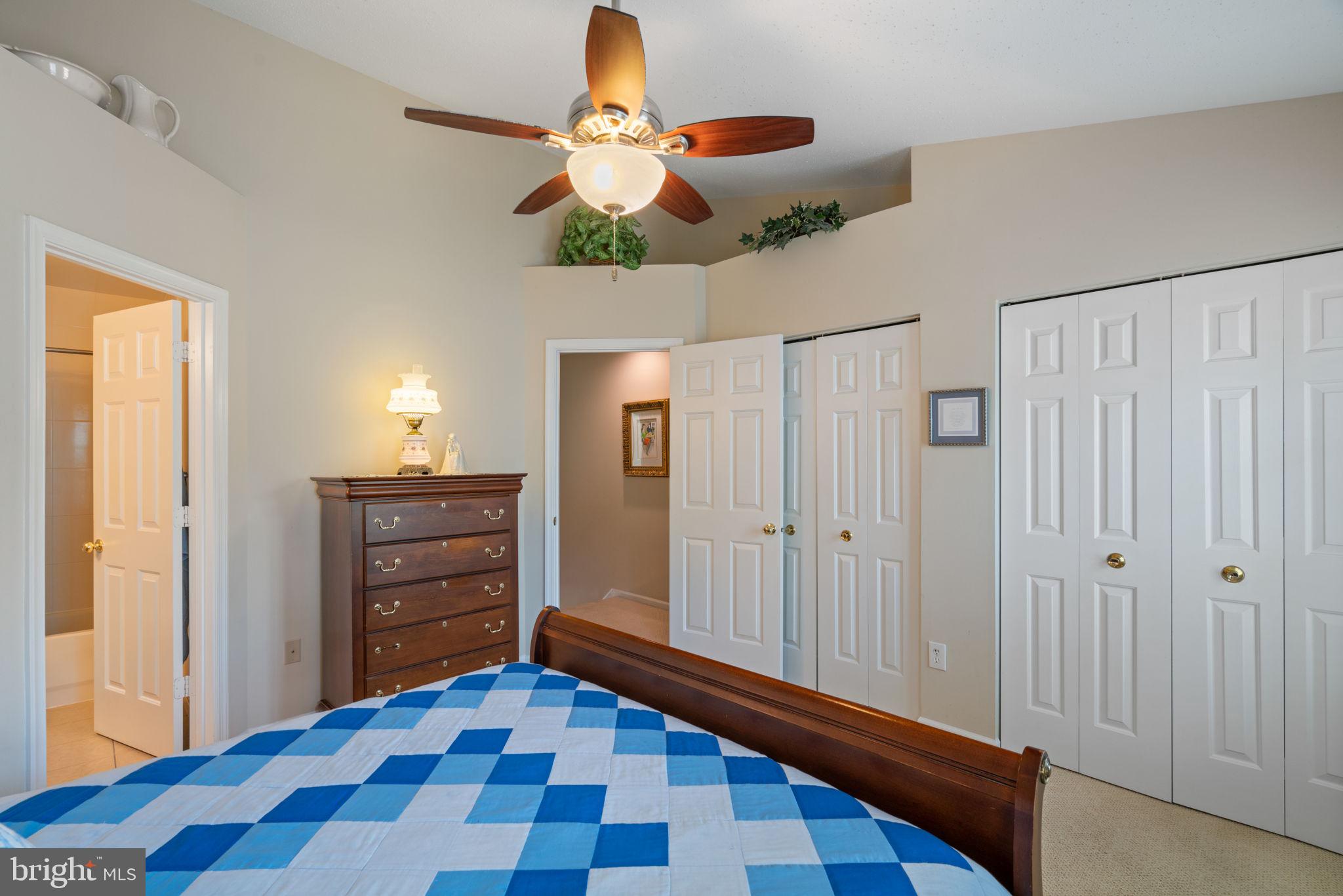 PINECREST - Residential