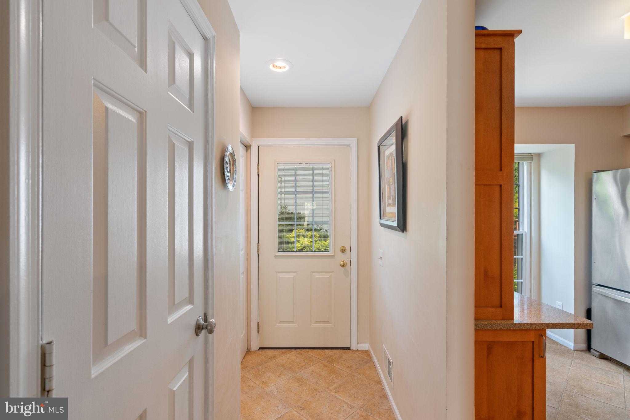 PINECREST - Residential