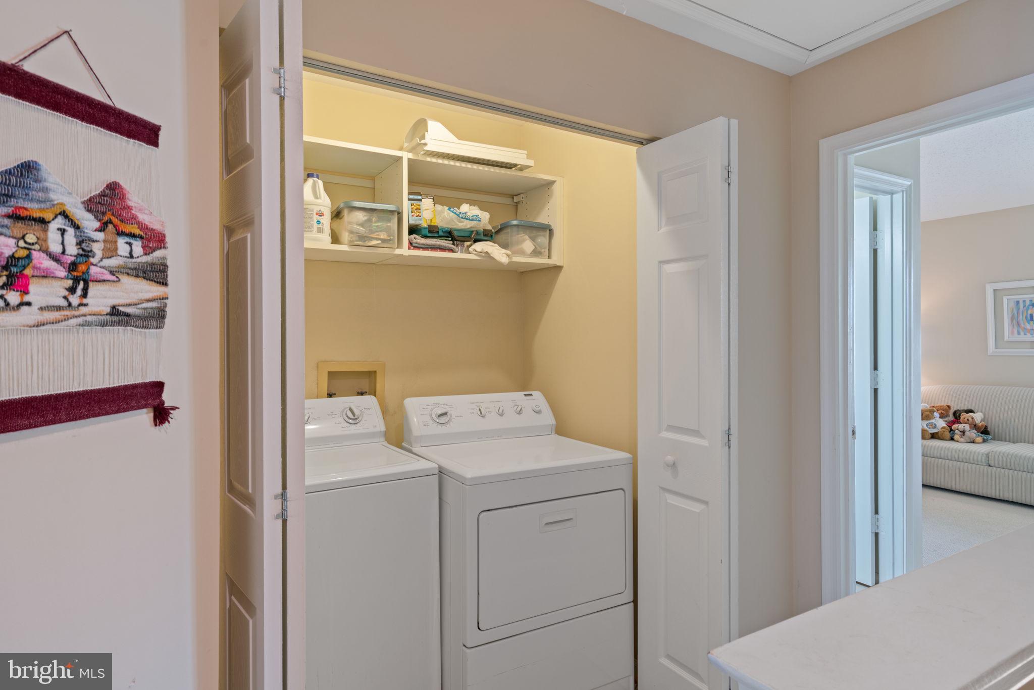 PINECREST - Residential