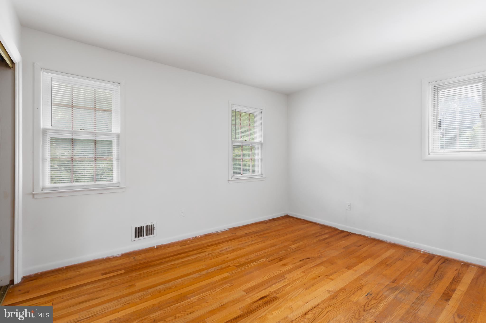 PAINT BRANCH ESTATES - Residential