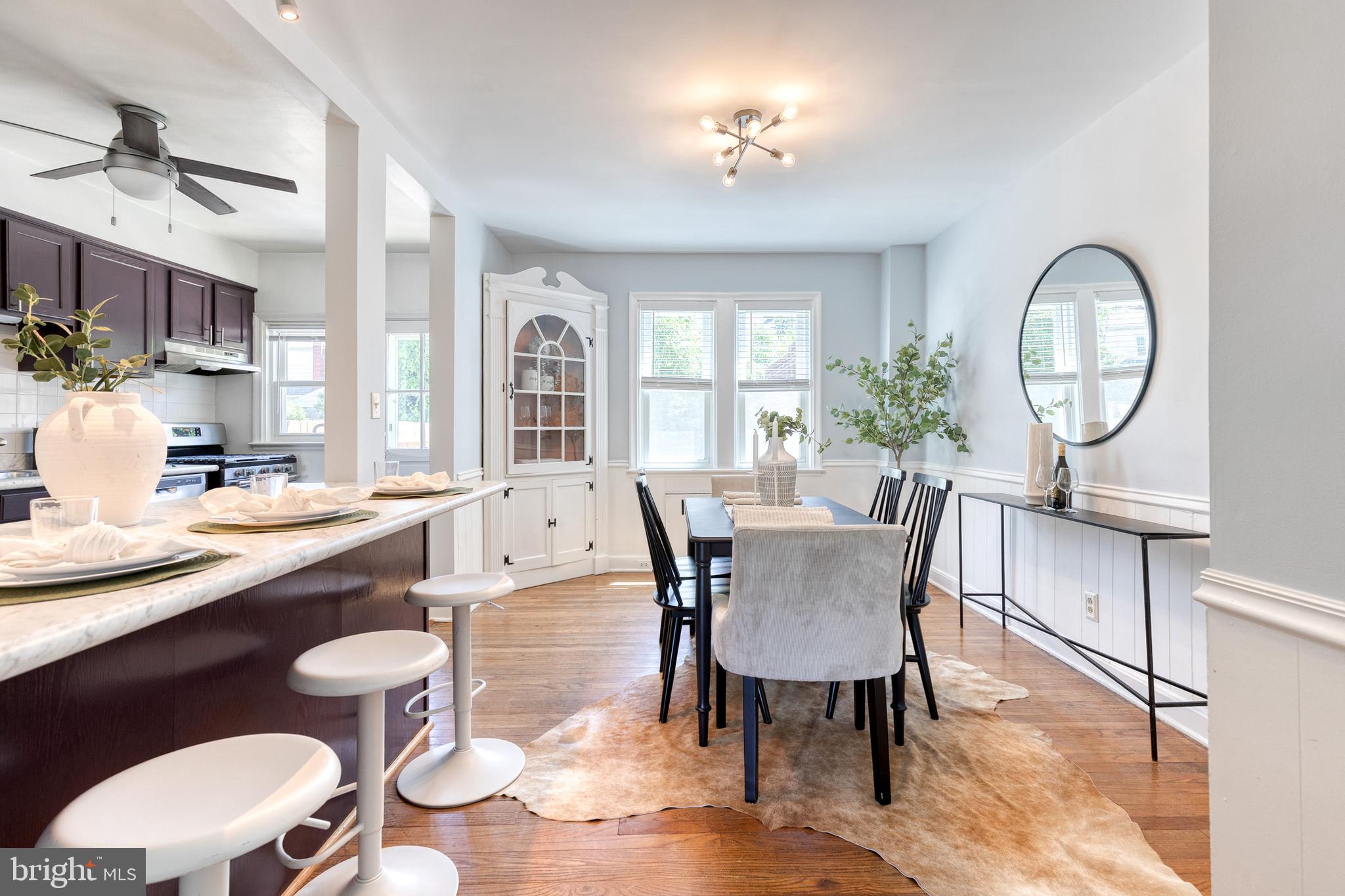 BURKLEIGH SQUARE - Residential