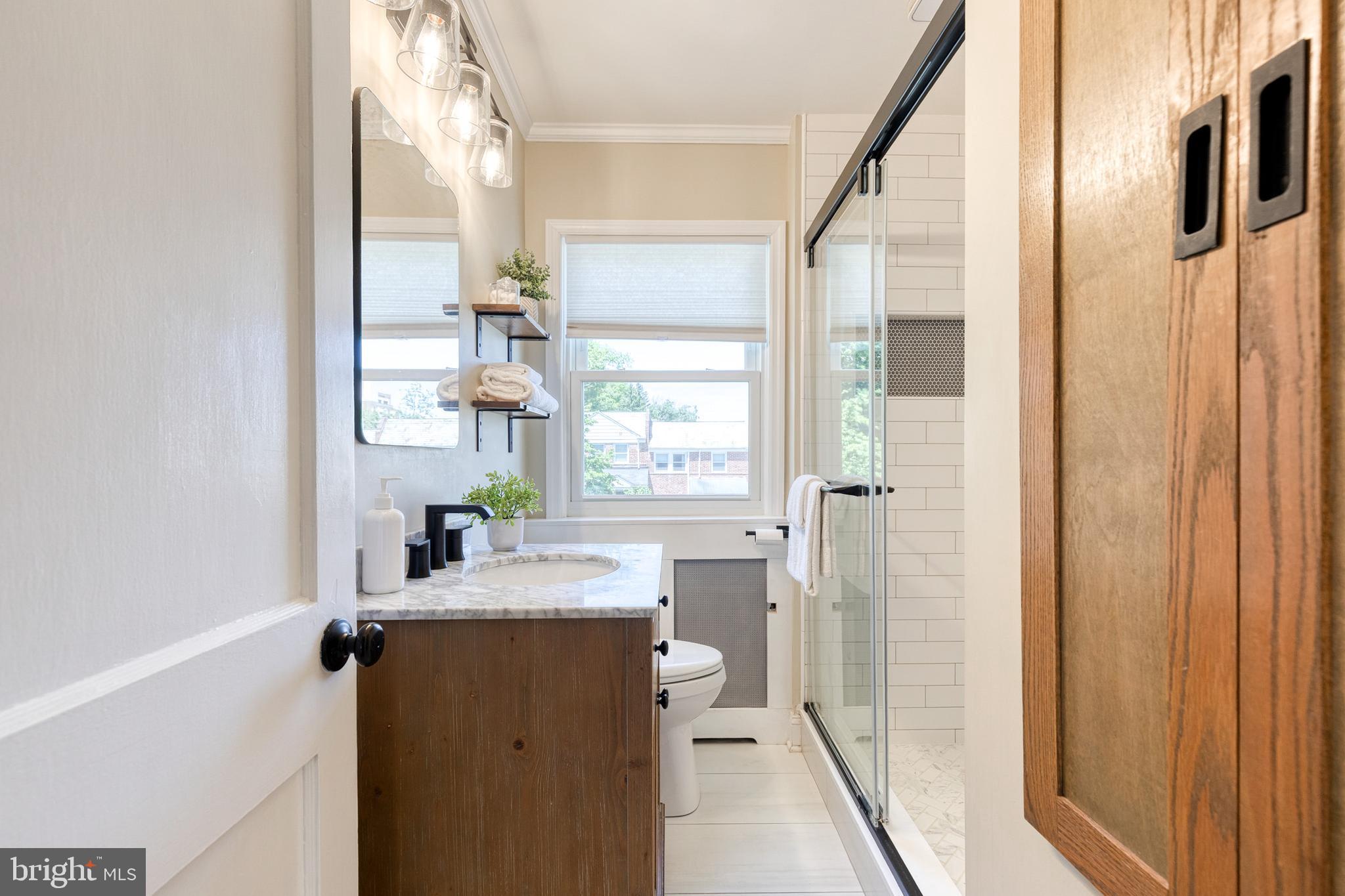 BURKLEIGH SQUARE - Residential