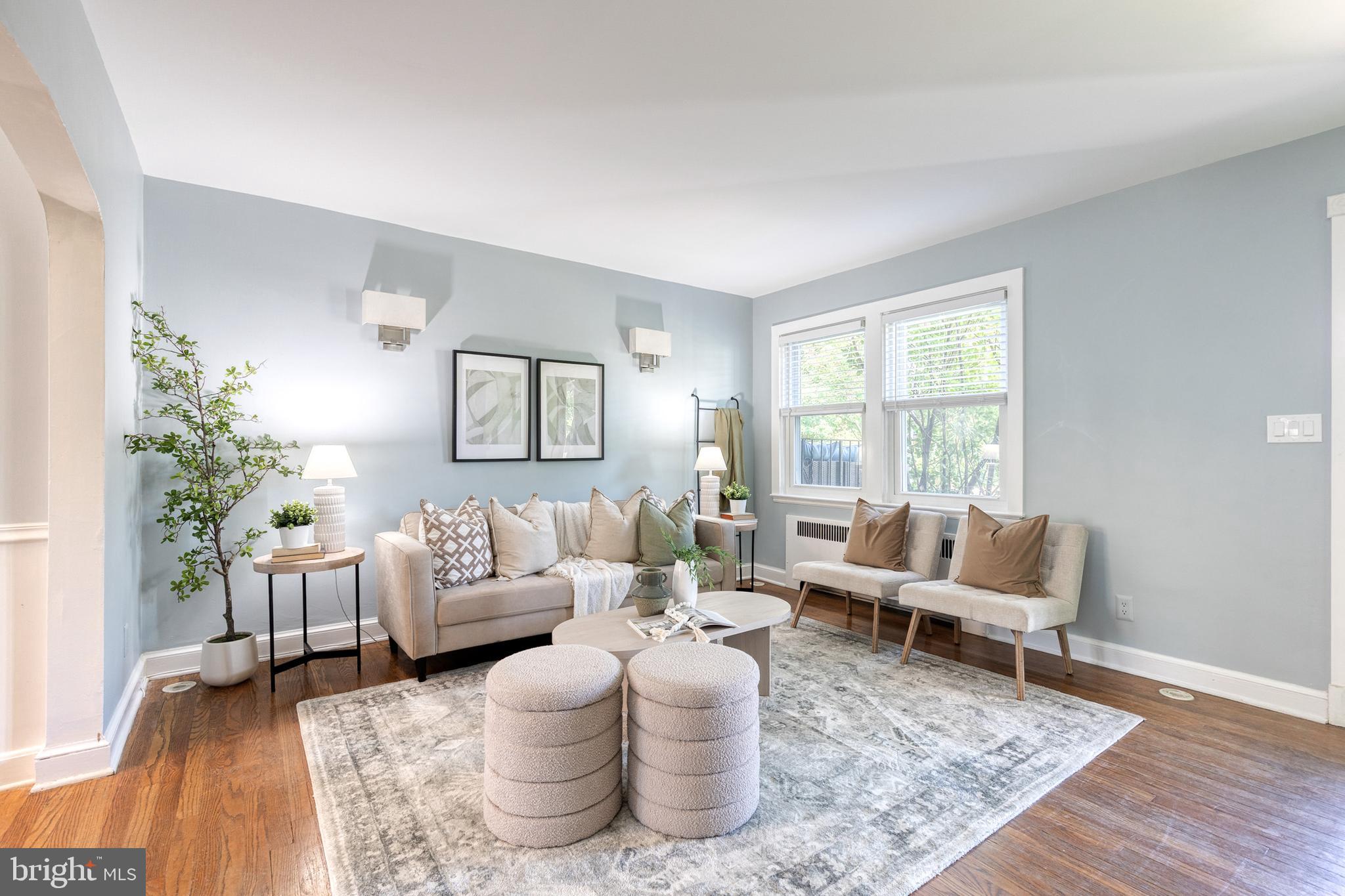 BURKLEIGH SQUARE - Residential