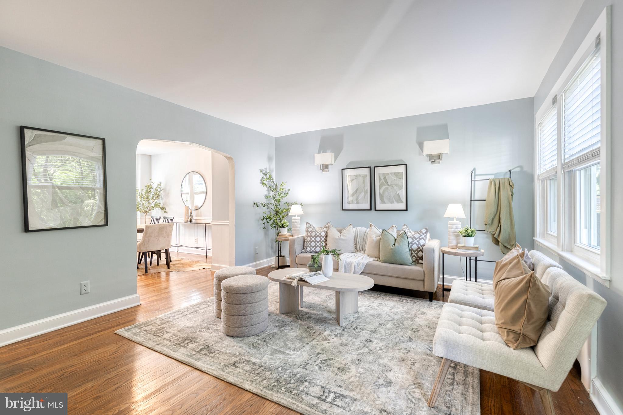 BURKLEIGH SQUARE - Residential