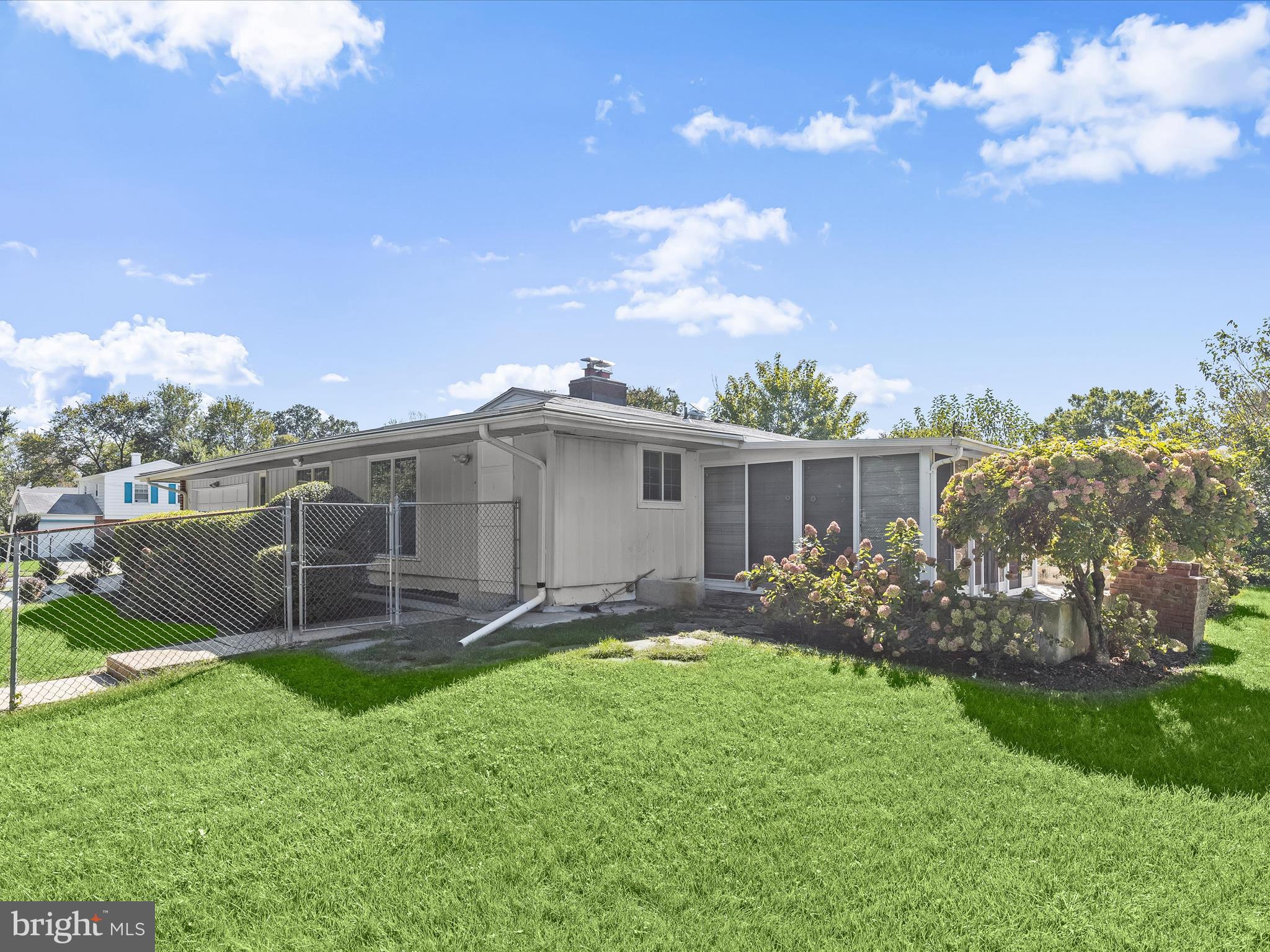 SUTER CIRCLE - Residential