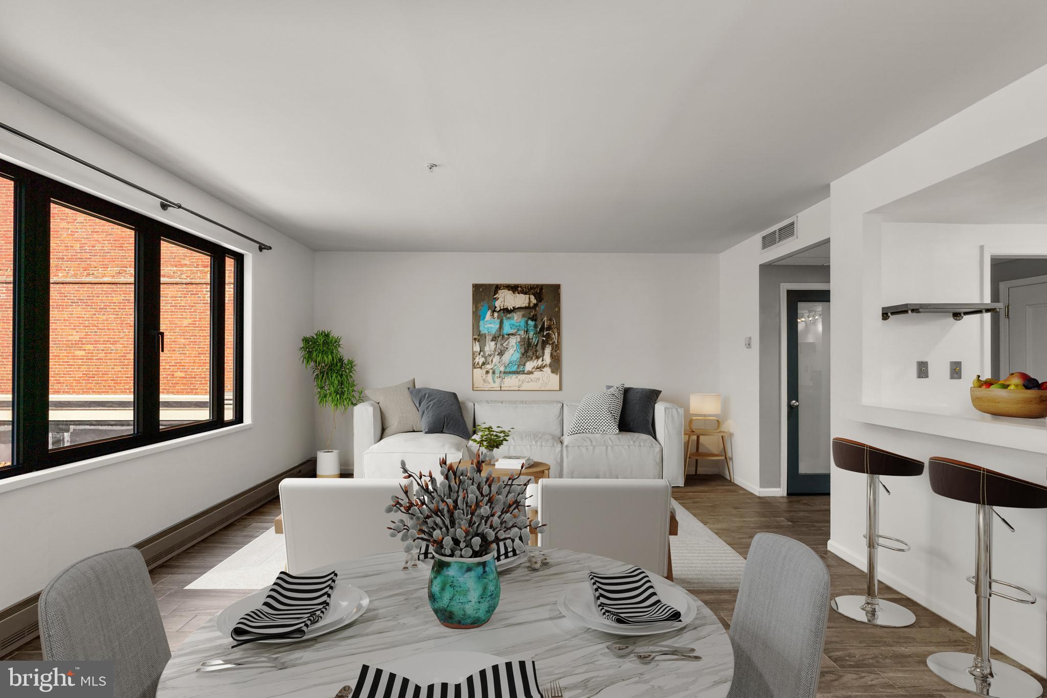 HENDERSON'S WHARF - Residential