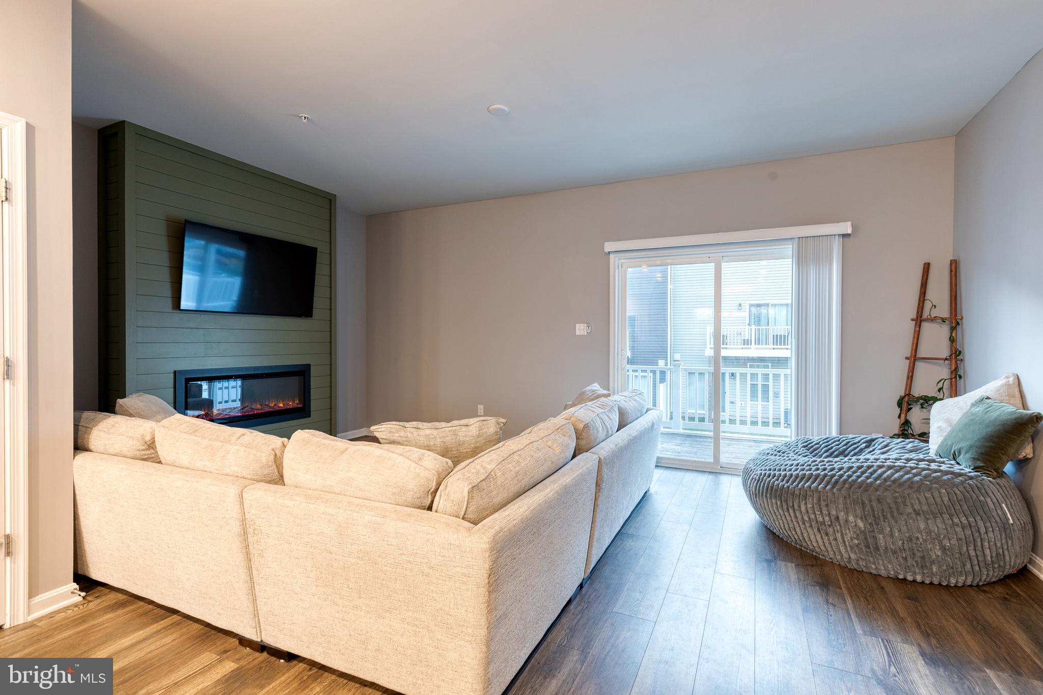 ODENTON TOWN CENTER - Residential