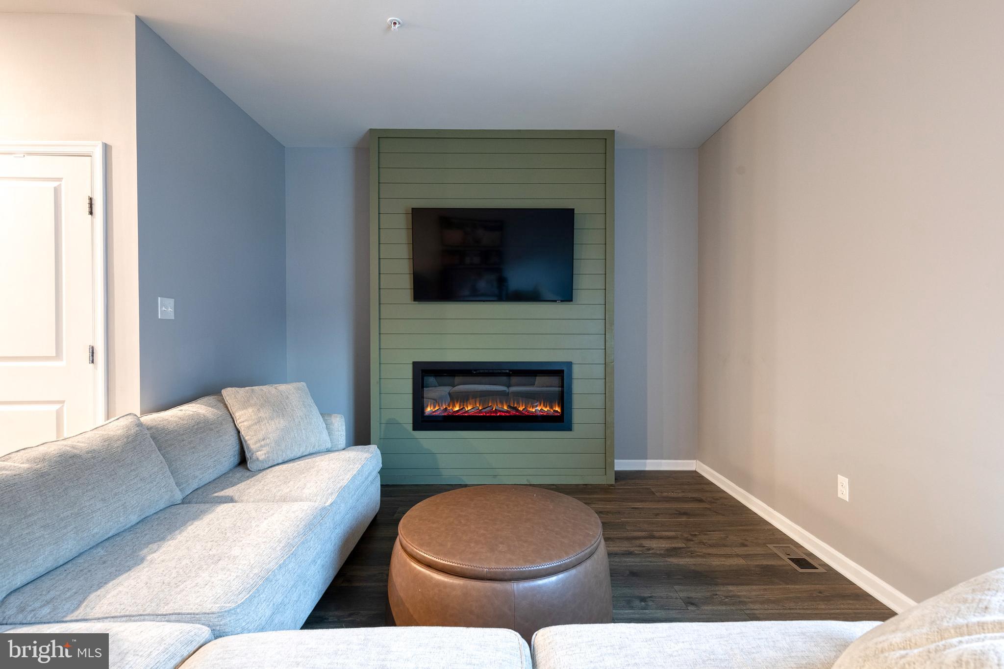 ODENTON TOWN CENTER - Residential