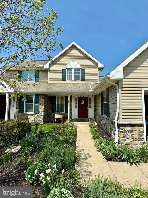 1523 Hickory Run Court, Elizabethtown, PA MLS: PALA2068408