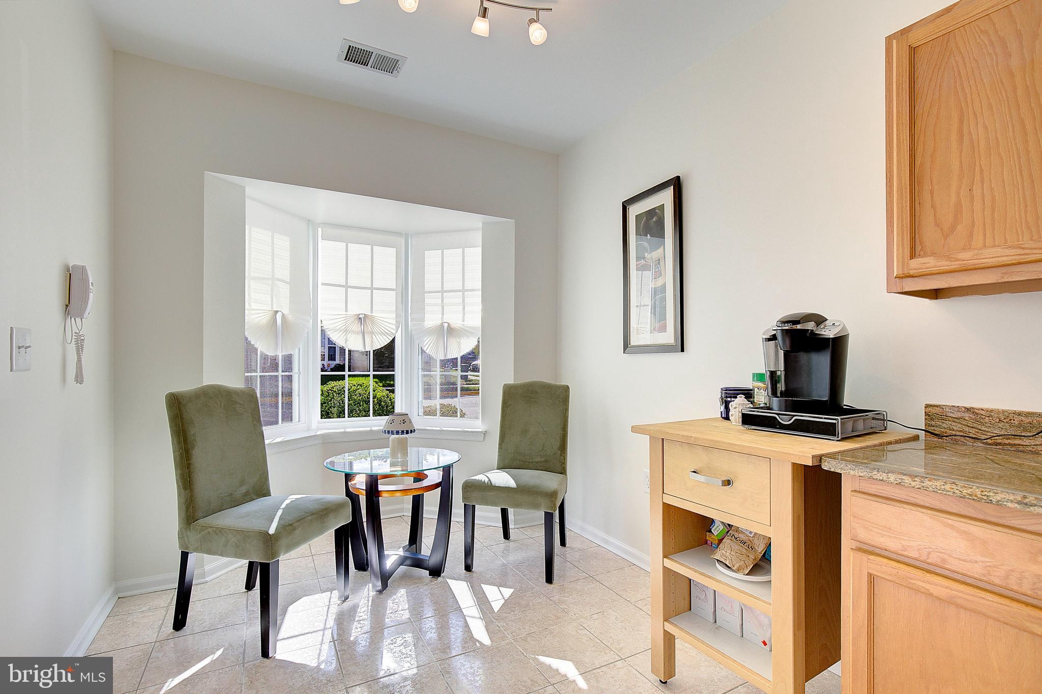 NANTUCKET MEWS @ CROFTON - Residential