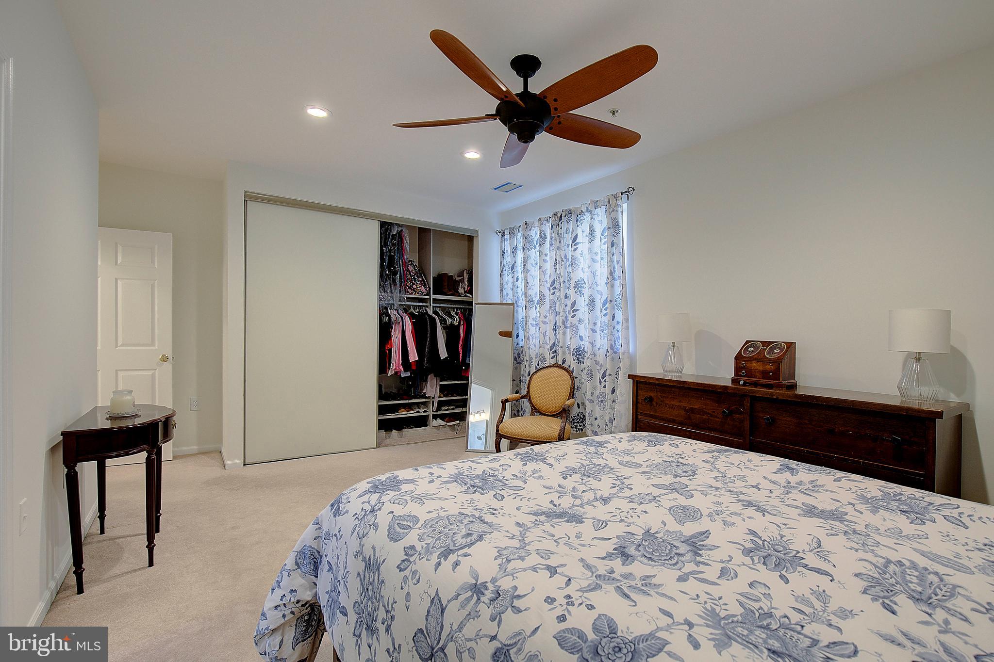 NANTUCKET MEWS @ CROFTON - Residential