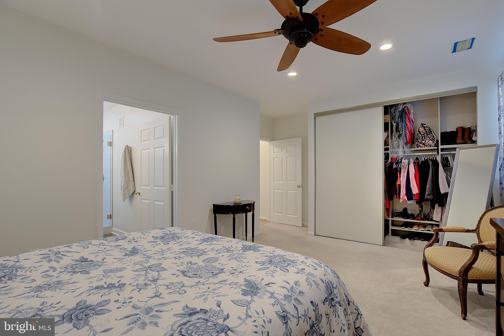 NANTUCKET MEWS @ CROFTON - Residential