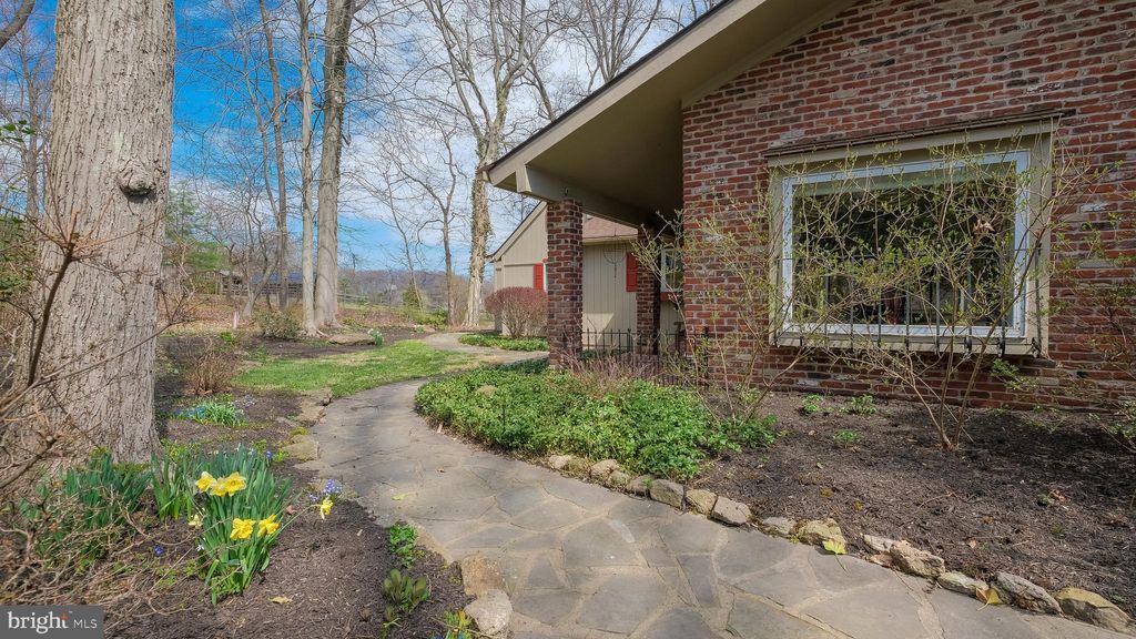 Photo of 3125 Pelham Place, DOYLESTOWN, PA 18902 (MLS # PABU2116336)